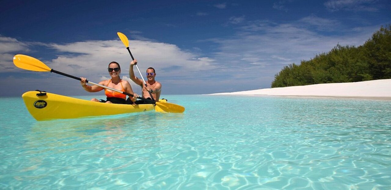 Couple kayaking adventure